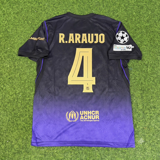 Ronald Araújo #4 Barcelona 2027 Champions League Patch Away Football Jersey