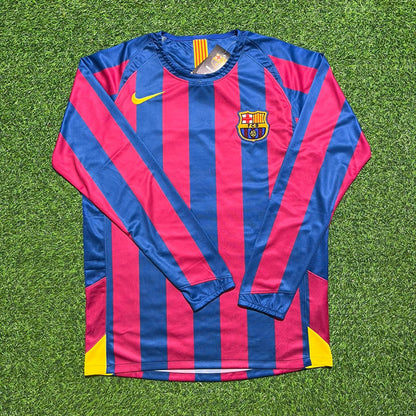 Ronaldinho #10 Barcelona 2005-2006 Long Sleeve Retro Football Jersey