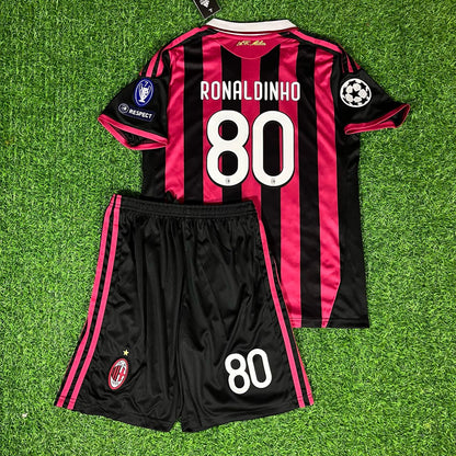 Ronaldinho #10 AC Milan 2009/10 Retro Football Jersey Kit