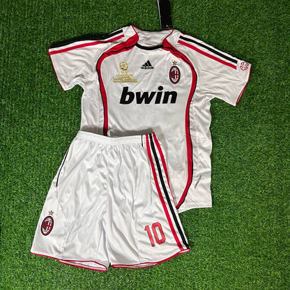 Ronaldinho AC Milan White Retro Football Jersey