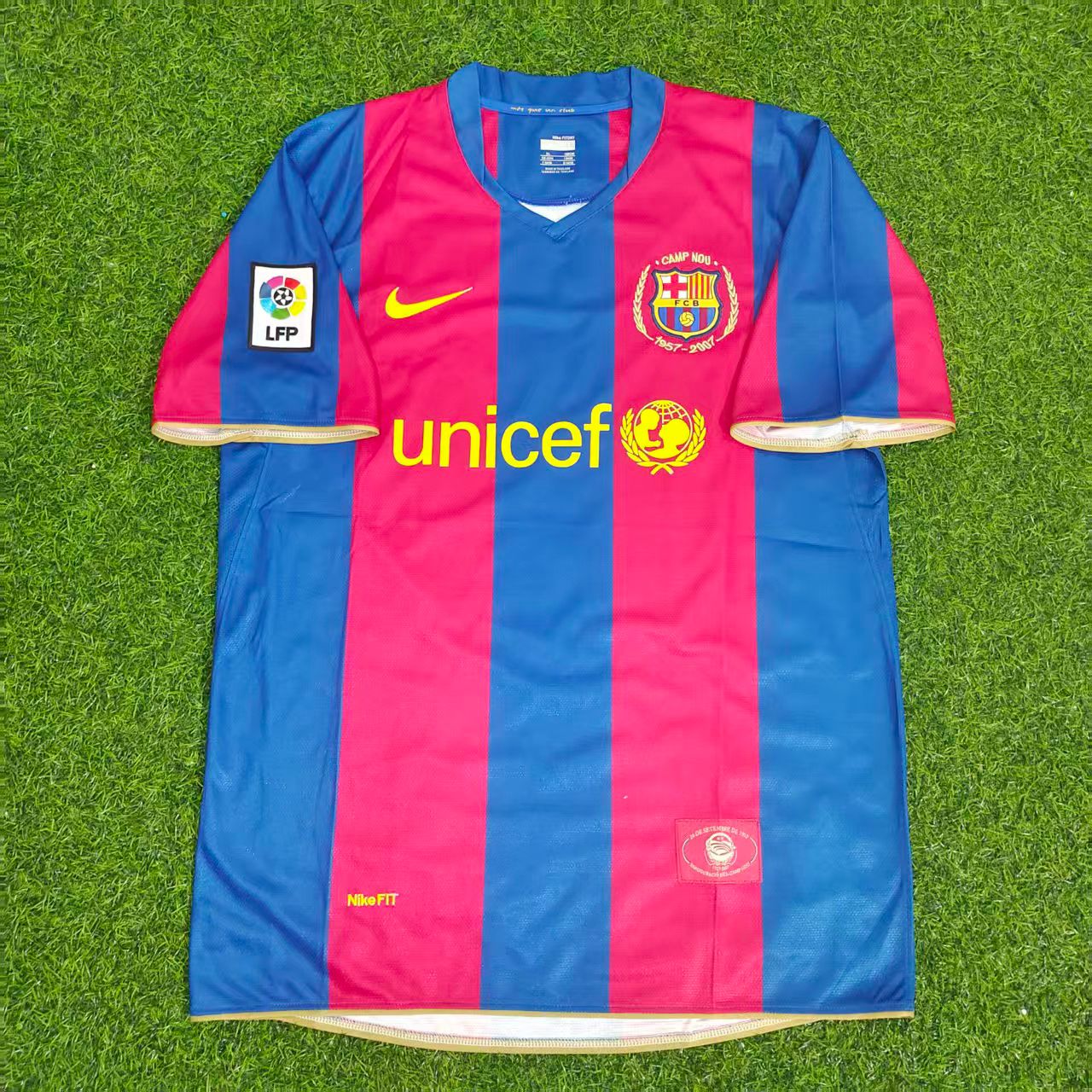 Ronaldinho Barcelona 2007 2008 Retro Football Jersey