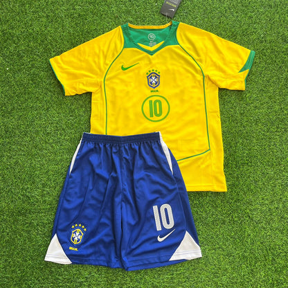 Ronaldinho Brazil 2004 2006 Retro Kids Football Jersey Kit