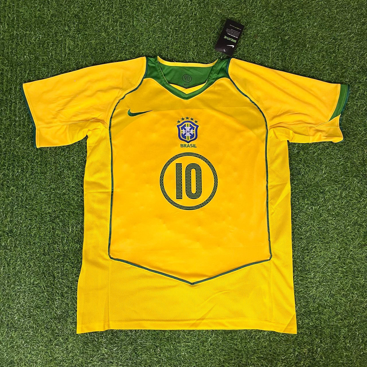 Ronaldinho Gaucho – Brazil 2004–2006 Retro Kit Jersey – | Trikot | Maillot