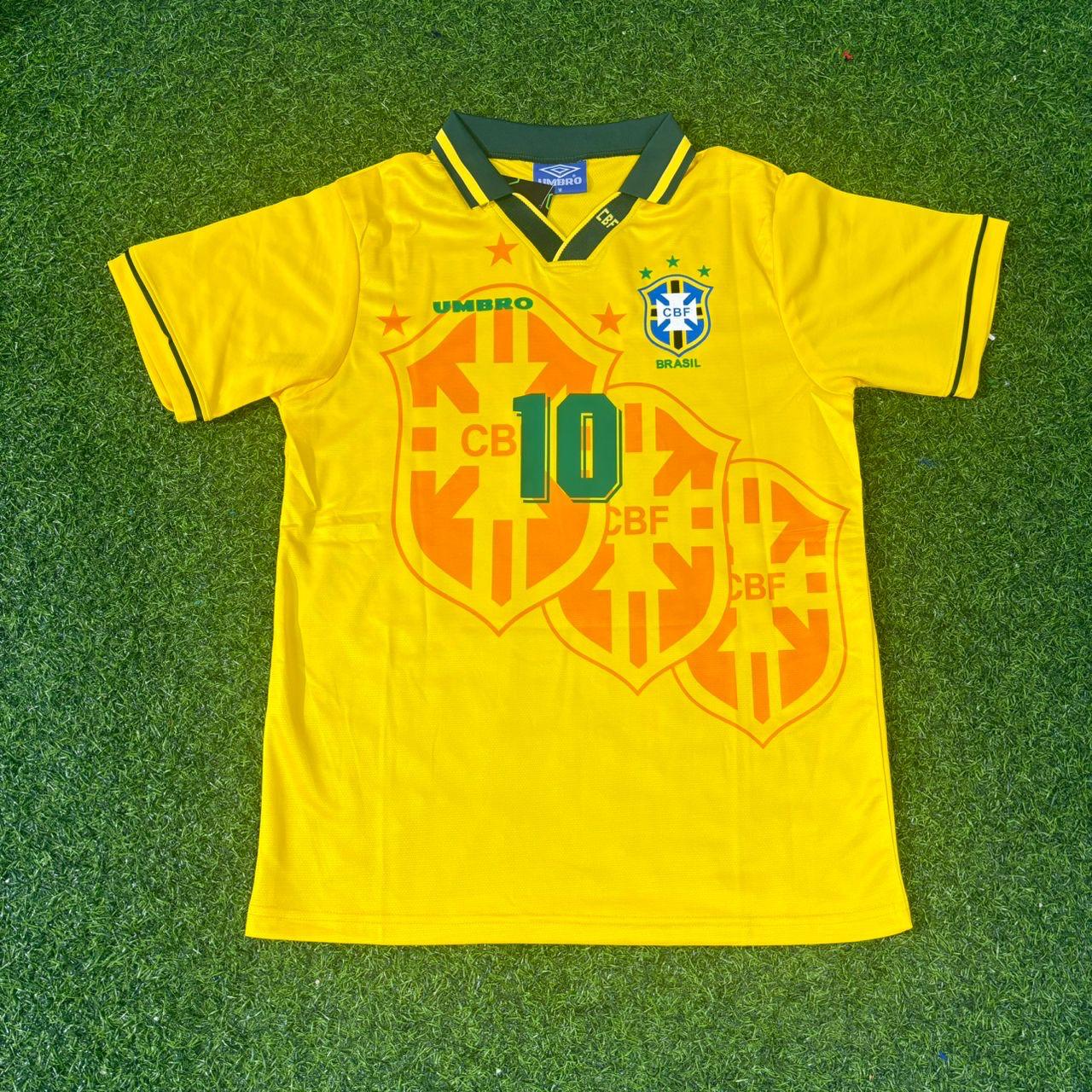 Ronaldinho #10 Brazil Retro Football Jersey Kit