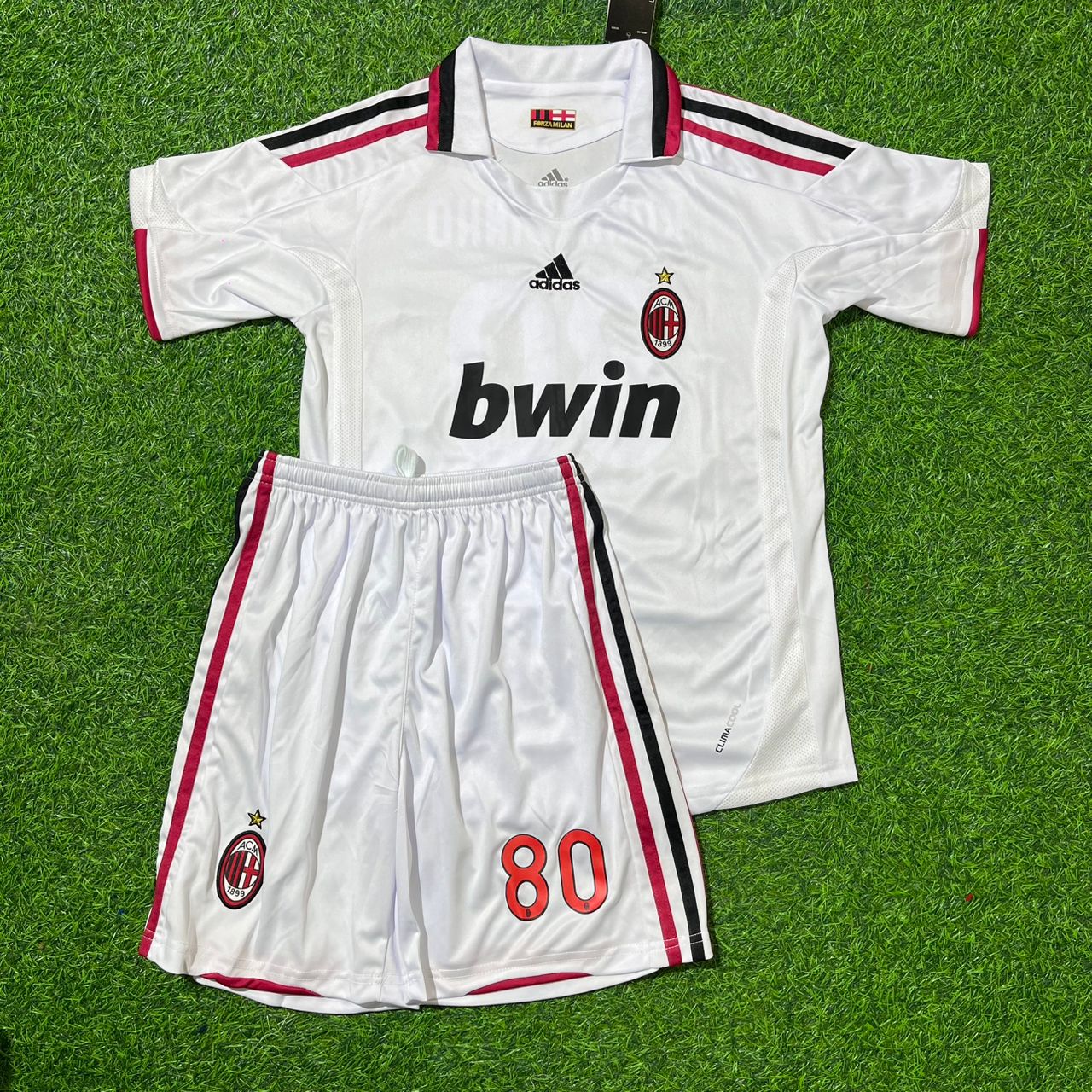 Ronaldinho Gaucho AC Milan 2009-2010 White Kids Retro Football Jersey