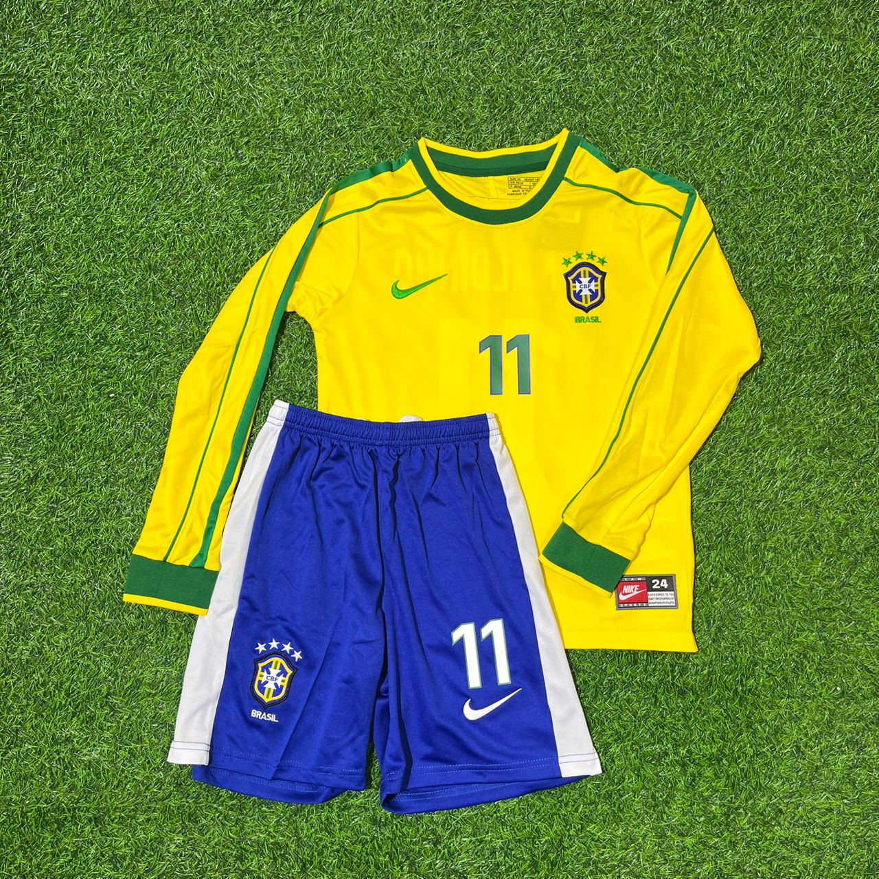 Brazil World Cup 1998 Ronaldinho Gaúcho Retro Kids Football Jersey Kit