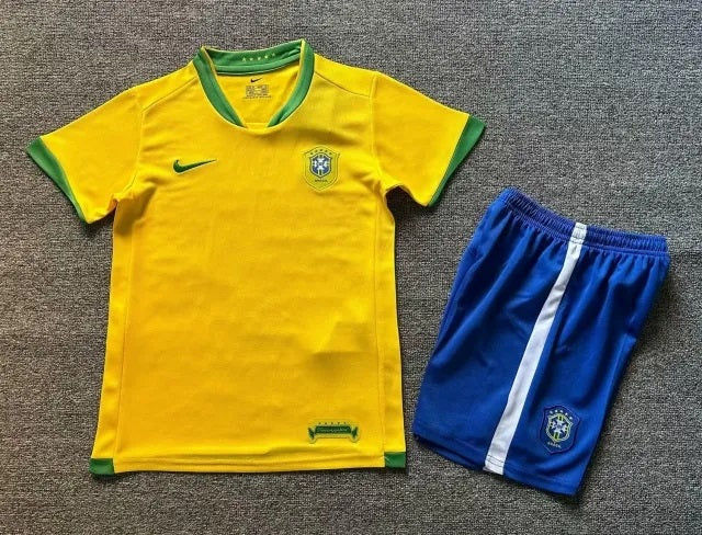 Ronaldinho Gaucho - Brazil 2006 Retro Kids Football Jersey Kit
