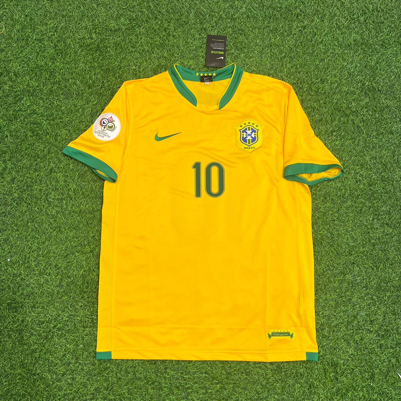 Brazil World Cup 2006 Ronaldinho Gaucho #10 Football Jersey
