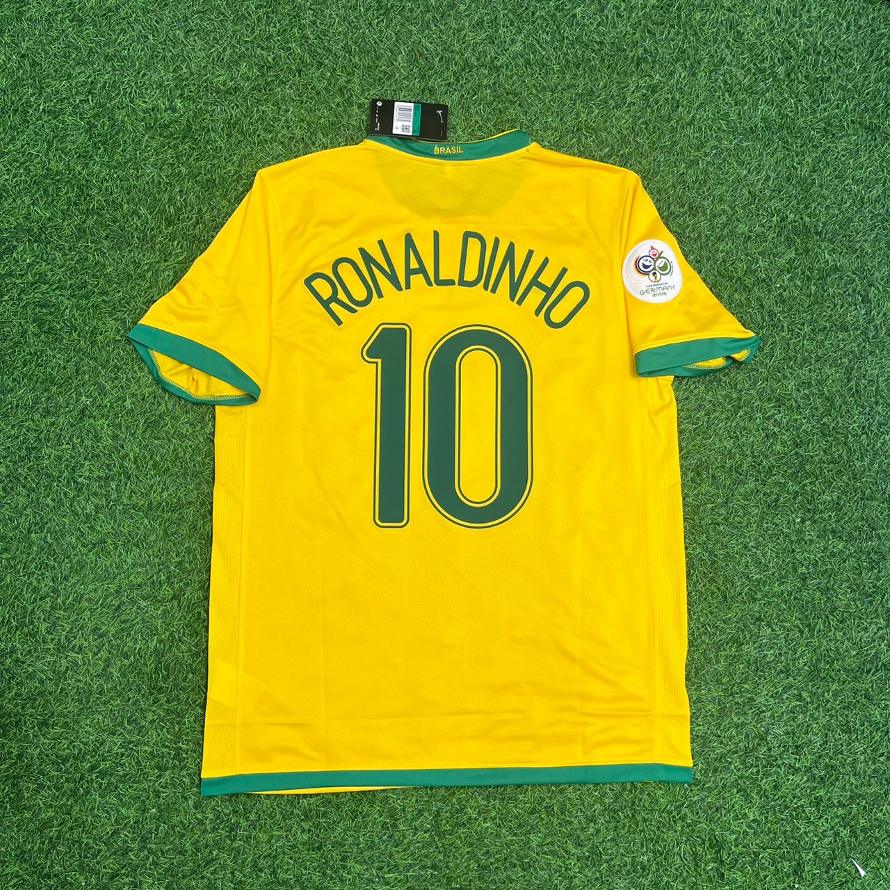Brazil World Cup 2006 Ronaldinho Gaucho #10 Football Jersey