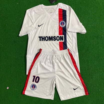Ronaldinho Kids Football Jersey Kit