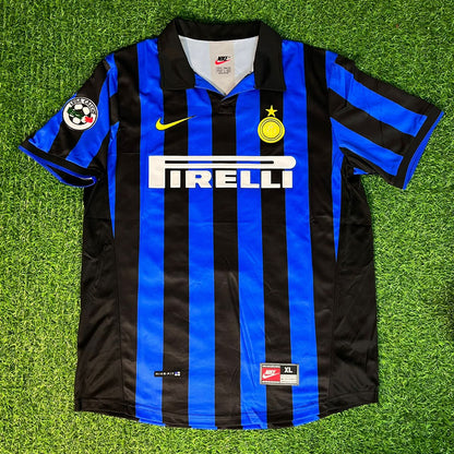Ronaldo Nazario El Fenomeno R9 - Inter Retro Football Jersey Kit