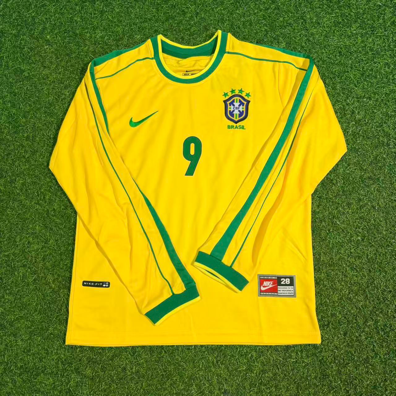 Ronaldo Nazario Brazil 1998 Kids Long Sleeve Retro Football Jersey Kit