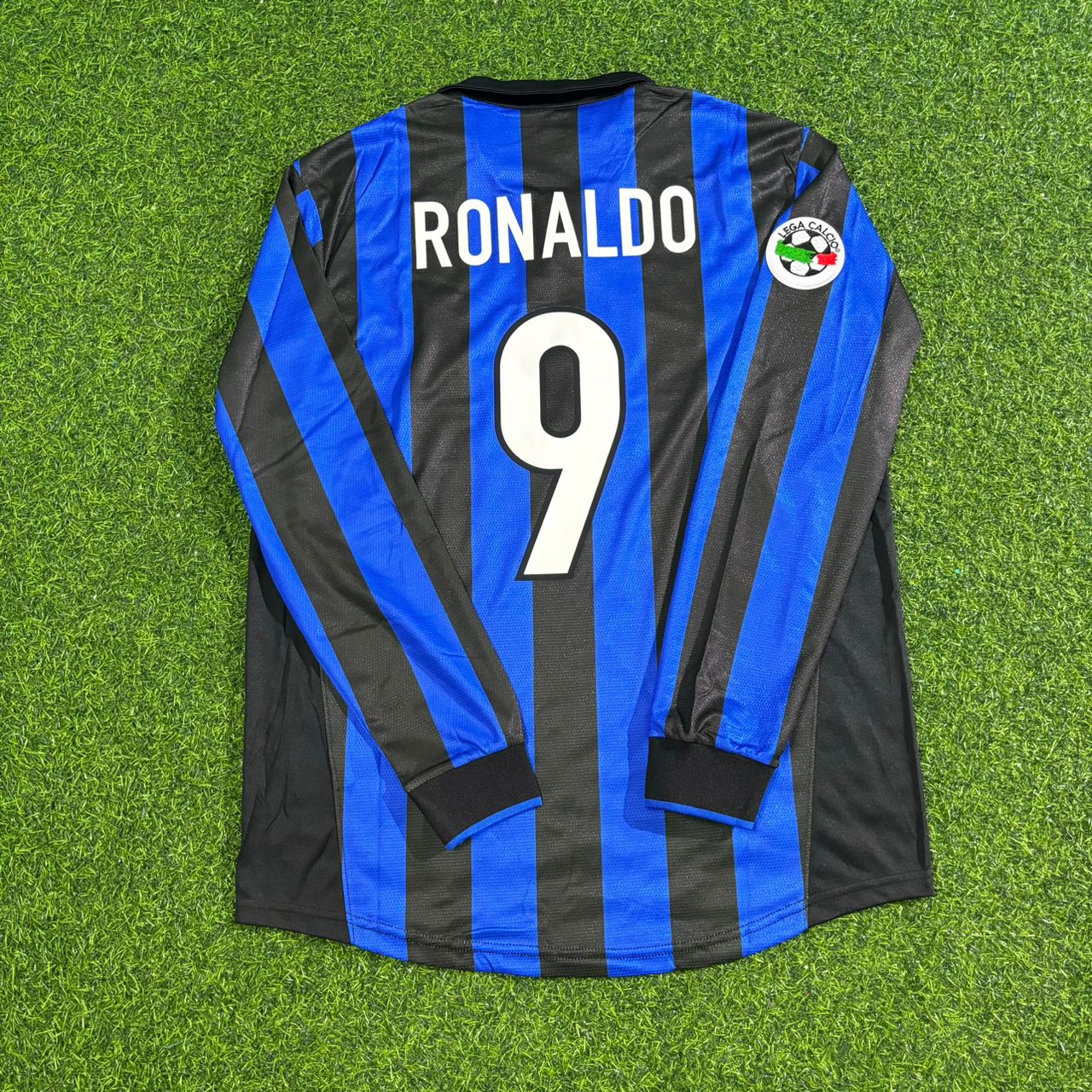 Ronaldo El Fenomeno R9 - Inter 1998 1999 Retro Football Jersey