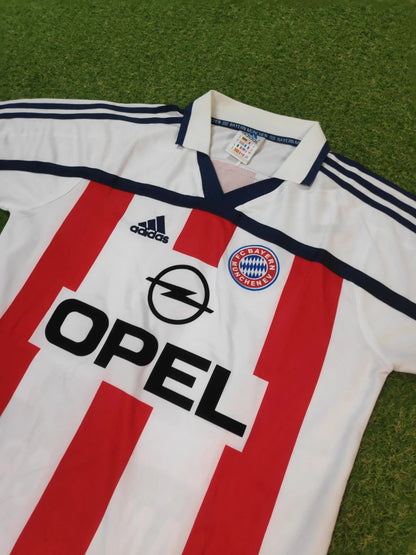 Roque Santa Cruz Bayern Munich 2000 2001 Football Jersey Kit