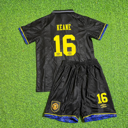 Roy Keane Manchester United 1992 1993 Kids Retro Retro Football Jersey Kit