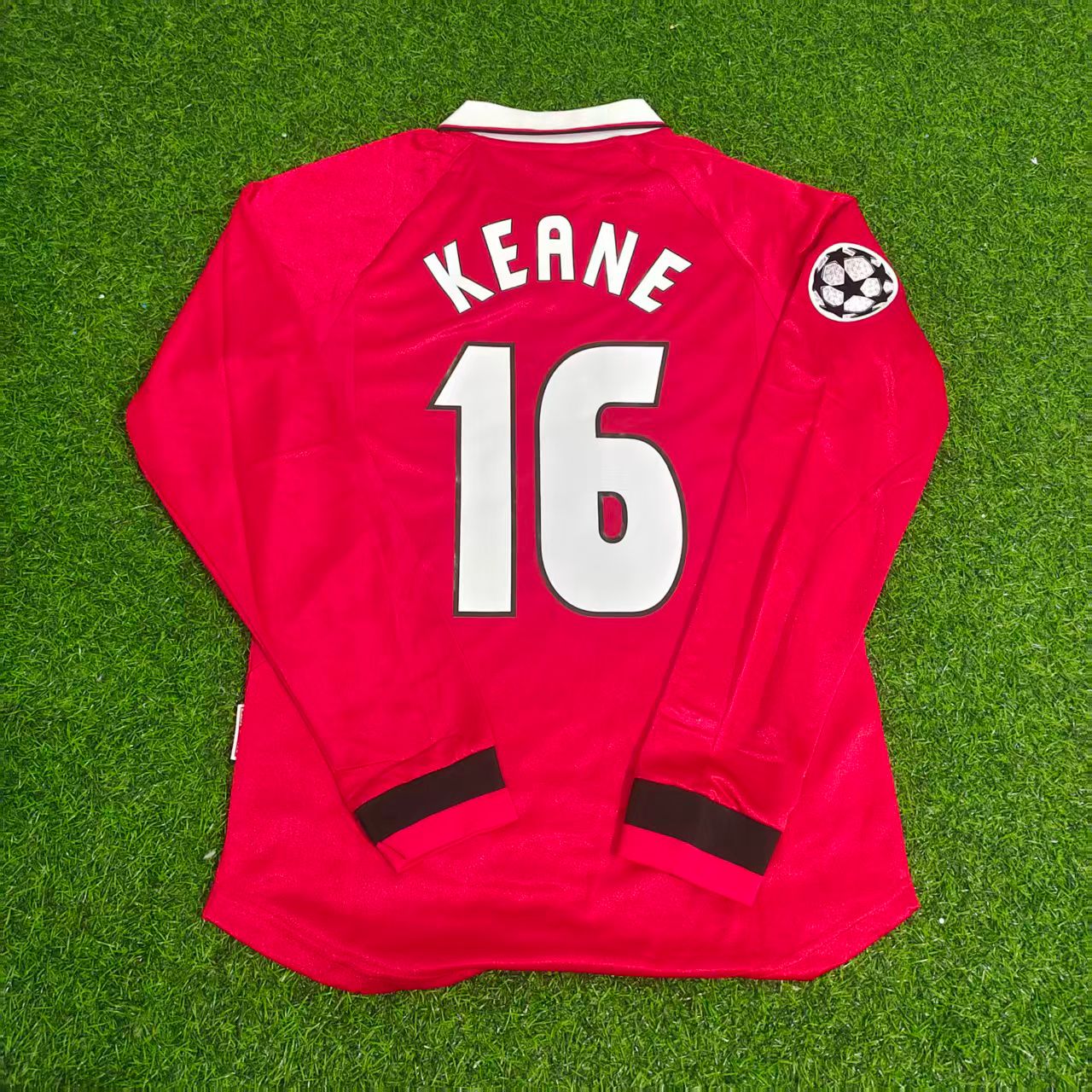 Roy Keane Manchester United 1999 Champions League Final Retro Football Jersey Collection