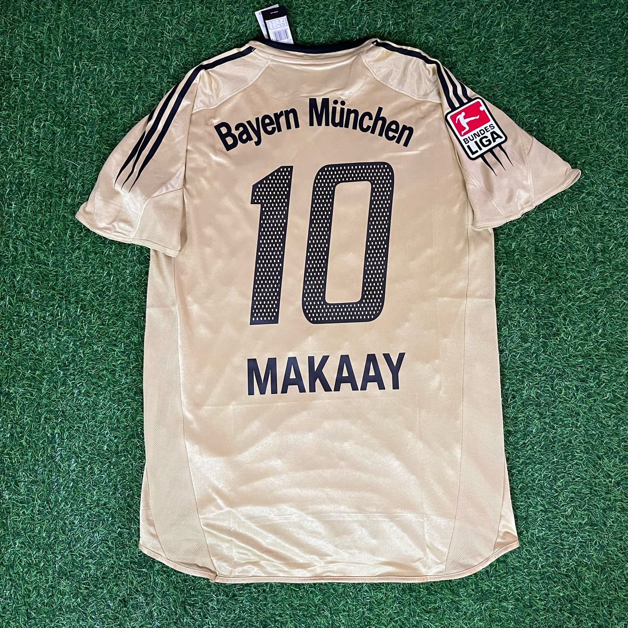Roy Makaay Bayern Munich Retro 2004/05 Football Jersey Kit
