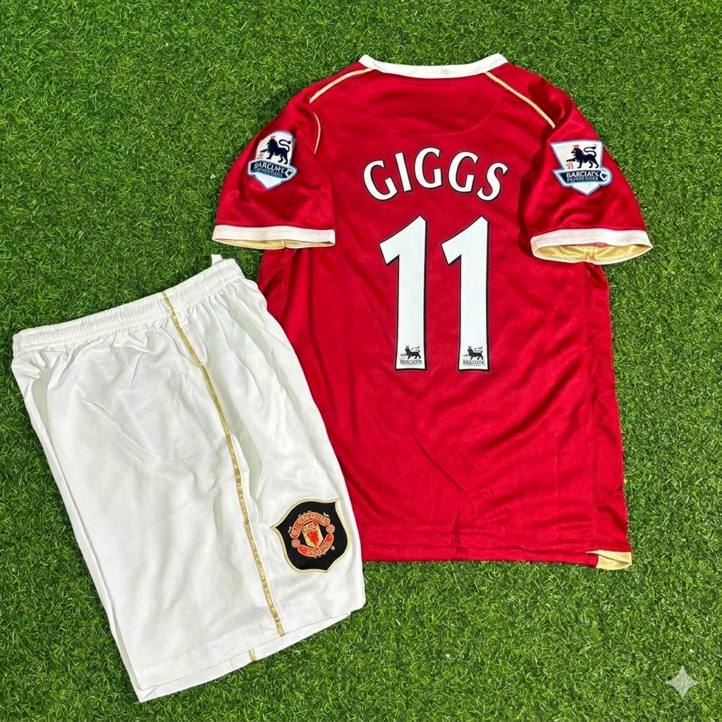 Ryan Giggs #11 Manchester United 2006-2007 Kids Home Football Jersey Kit