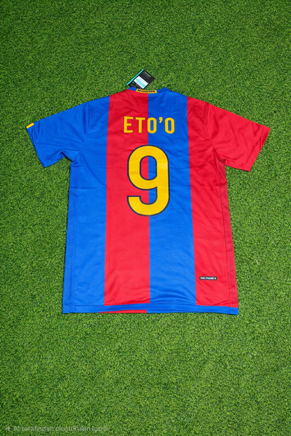 Samuel Eto'o Barcelona 2006/2007 Home Retro Football Jersey Kit