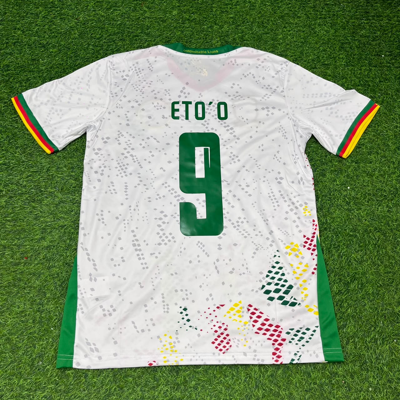 Samuel Eto'o Cameroon Home White Retro Football Jersey Kit