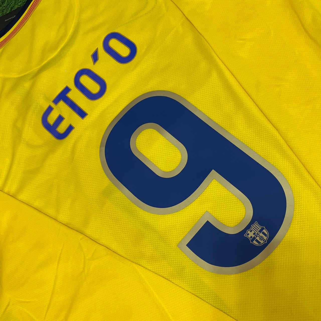 Samuel Eto'o FC Barcelona 08/09 Season Yellow Away Retro Football Jersey