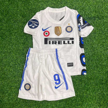 Samuel Eto’o Inter 2010 2011 White Dragon Retro Kids Football Jersey Kit
