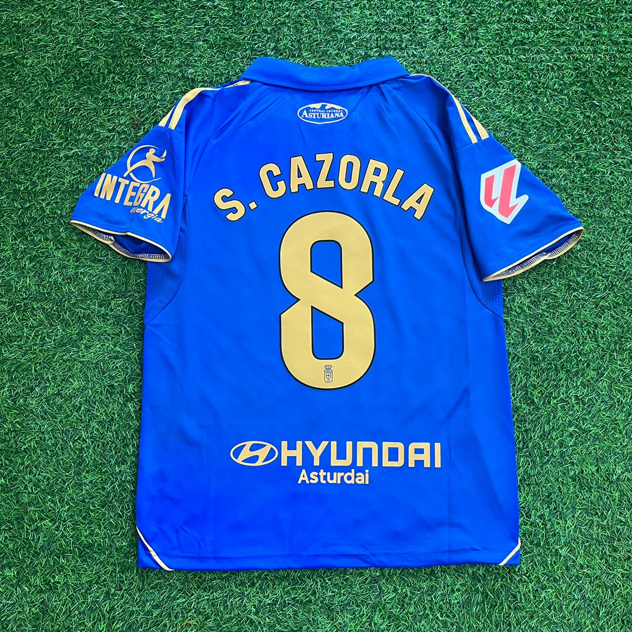 Santi Cazorla 8 – Maillot de foot Real Oviedo – | Trikot | Maillot | Camiseta Maillot de foot