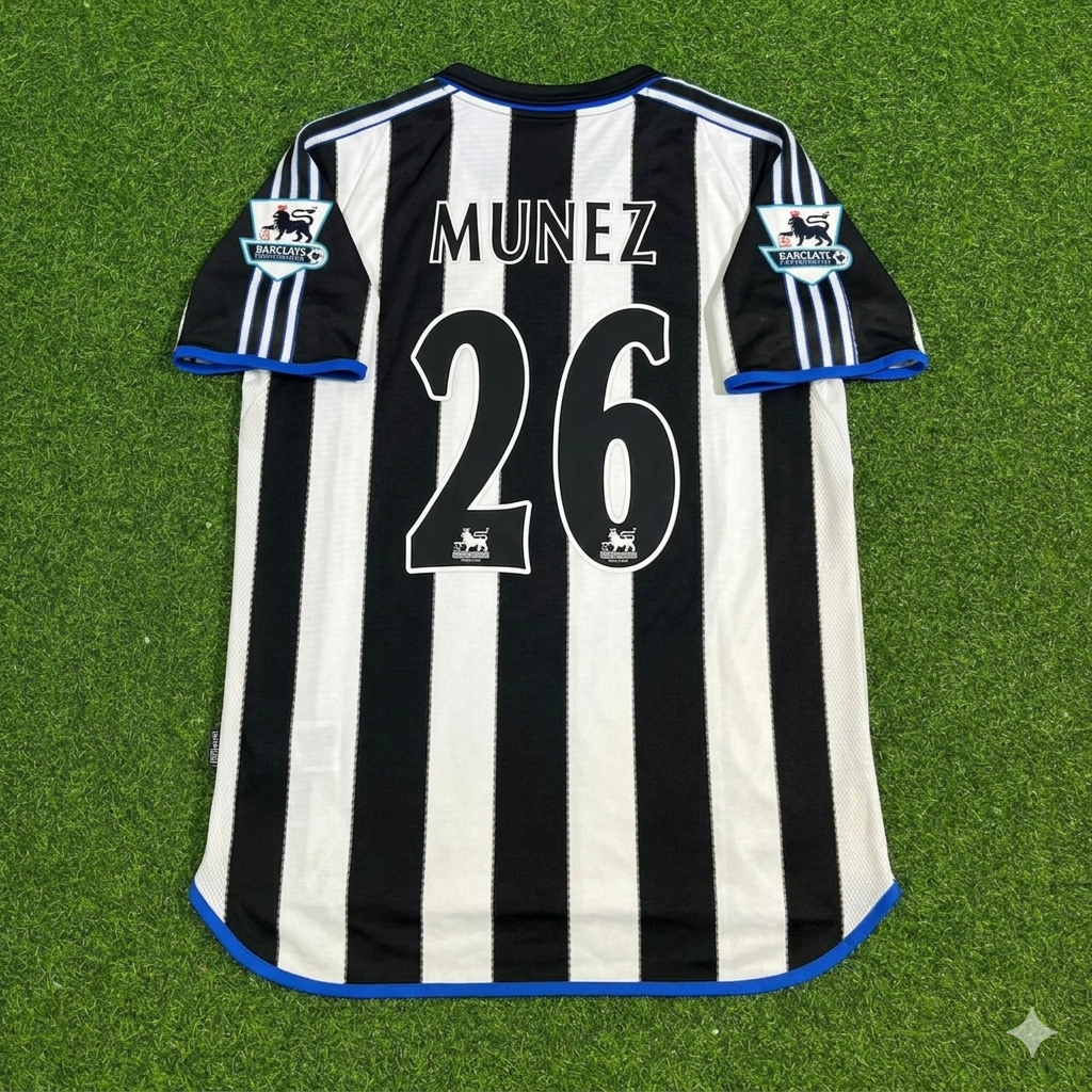 Santiago Munez #26 Newcastle United Retro Football Jersey Kit