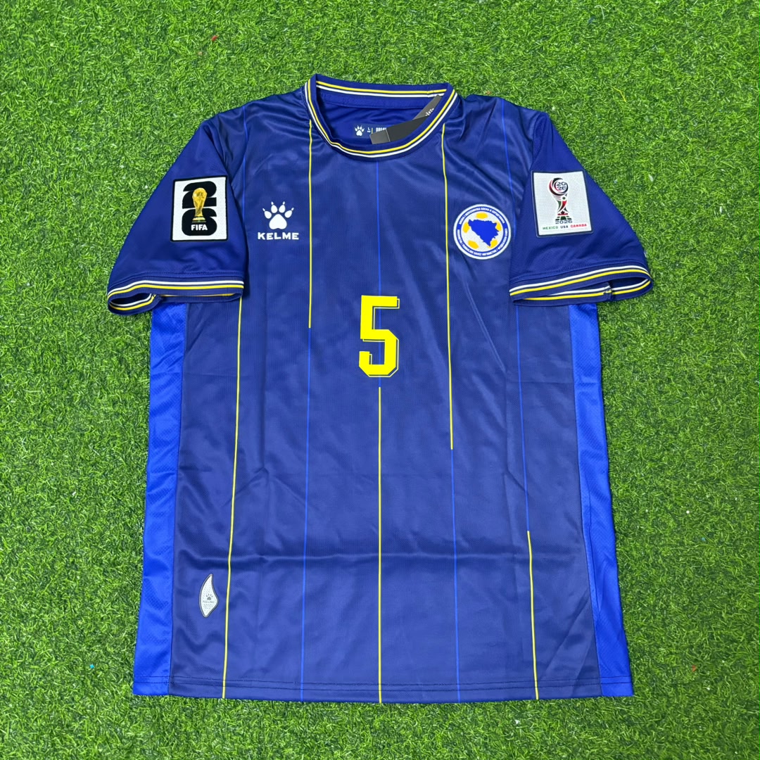 Bosnien und Herzegowina Weltmeisterschaft 2026 Sead Kolasinac Blaues Fußballtrikot