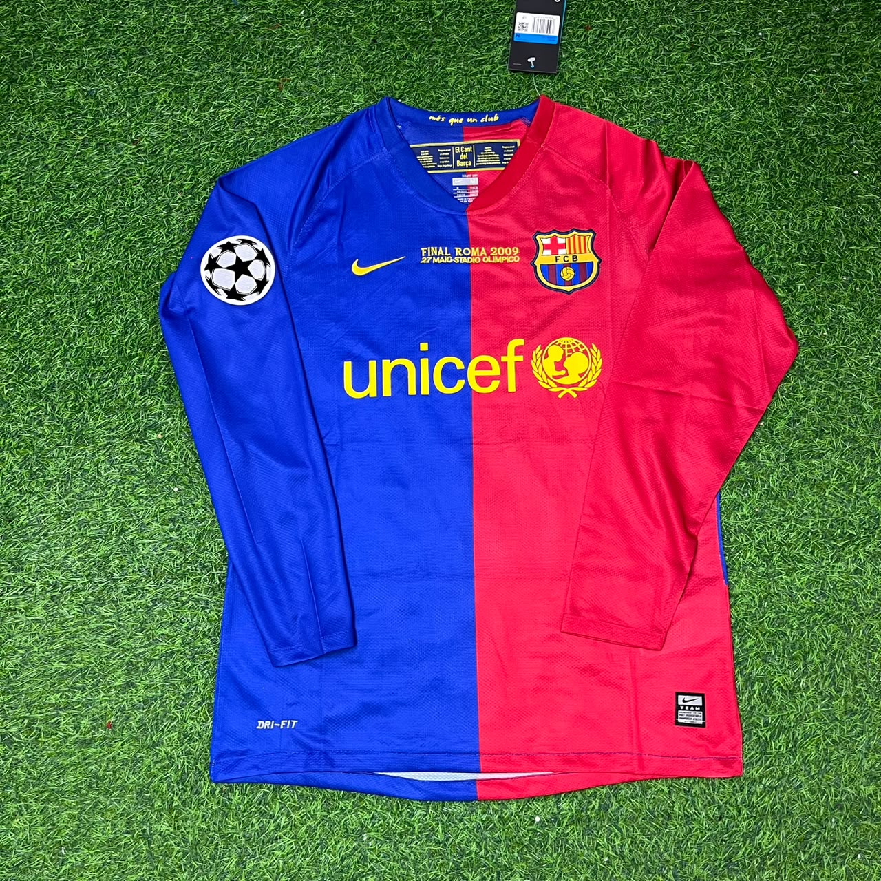 Sergio Busquets Barcelona 2009 Champions League Final Retro Football Jersey