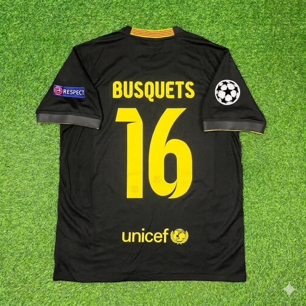 Sergio Busquets #16 Barcelona 2013-2014 Black Retro Football Jersey Kit