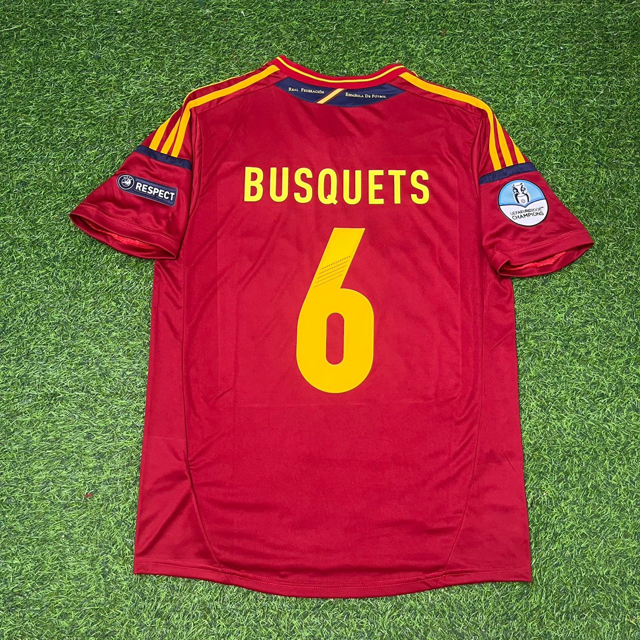 Spain EURO 2012 Sergio Busquets Final Retro Football Jersey Kit