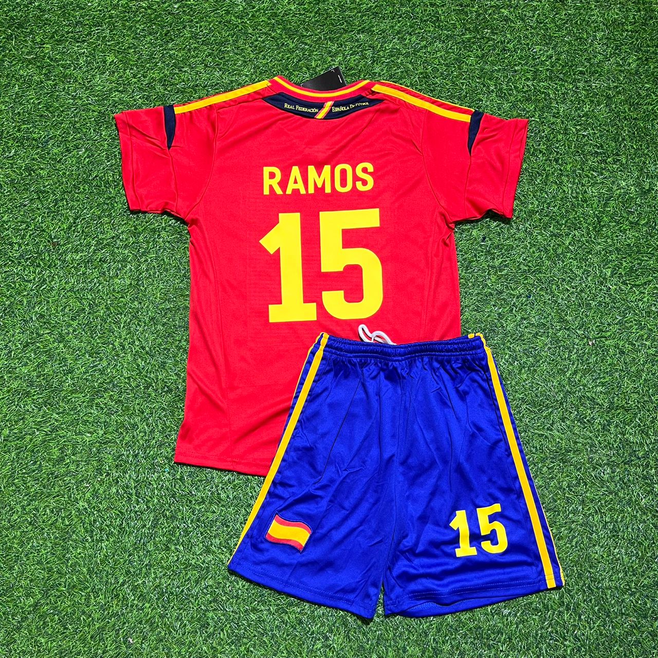 Spain EURO 2012 Sergio Ramos Final Retro Kids Football Jersey Kit