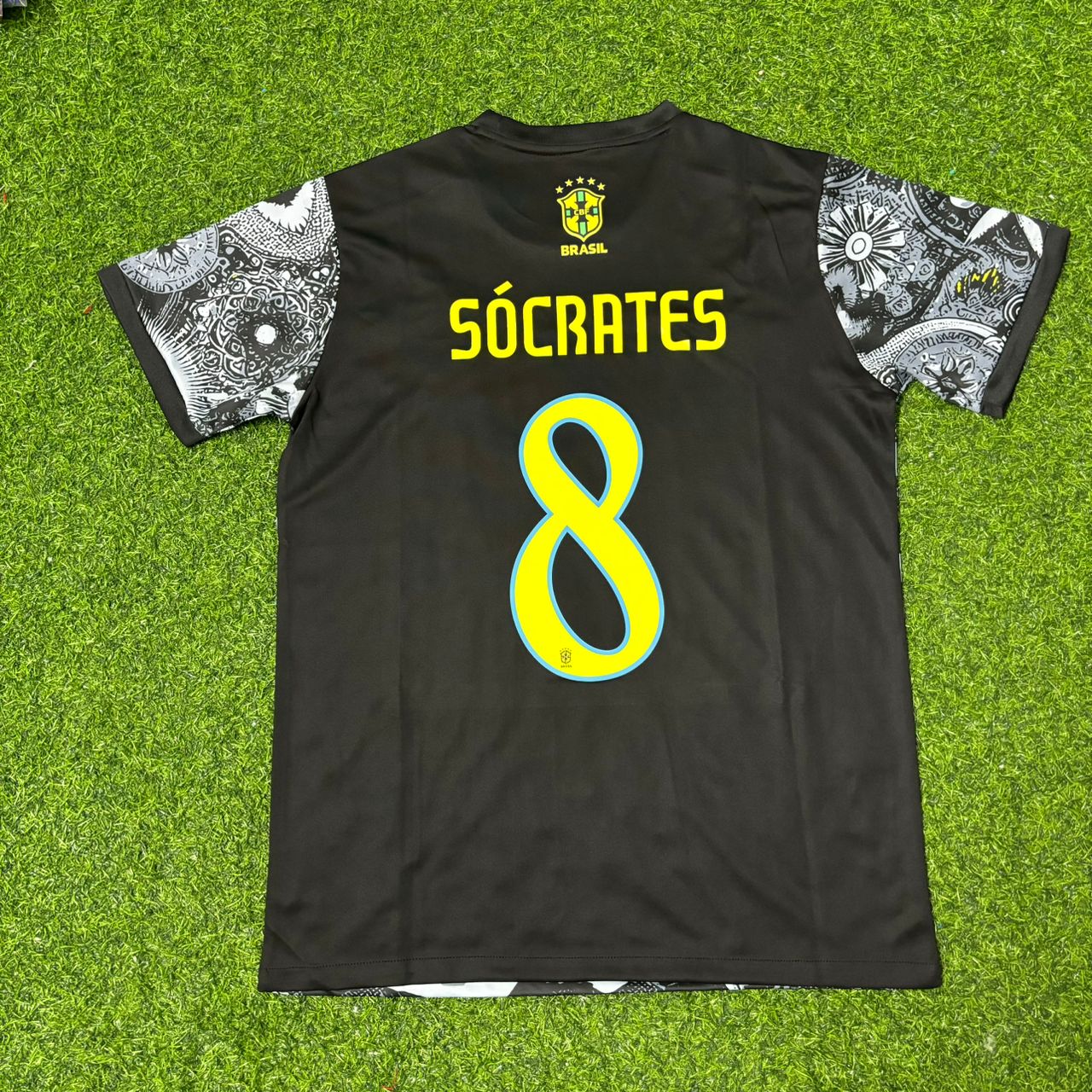 Sócrates Brazil Iconic Retro Football Jersey