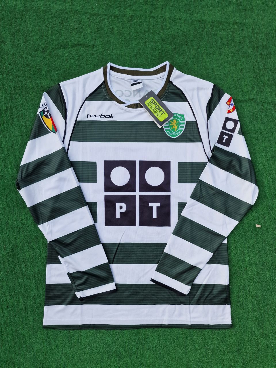 Cristiano Ronaldo Sporting Lisbon 2001 2003 First Season Long Sleeve Retro Football Jersey Kit
