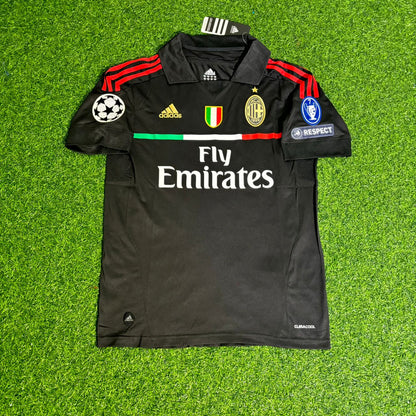 Stephan El Shaarawy 92 - Milan Third Kit 2011/12 Retro Football Jersey Kit