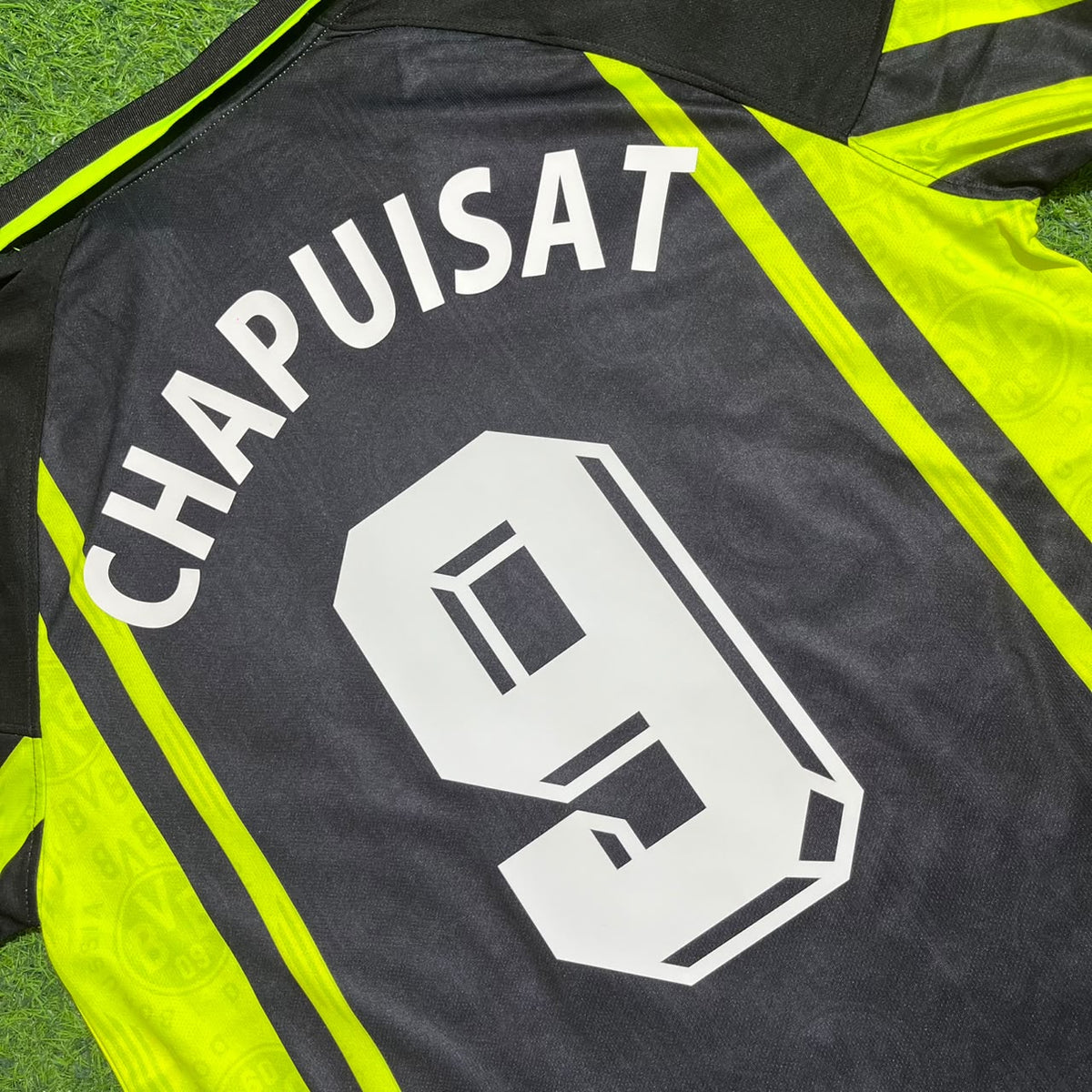 Stephane Chapuisat Dortmund 1996/1997 Season Away Black Yellow Retro Football Jersey Trikot Maillot