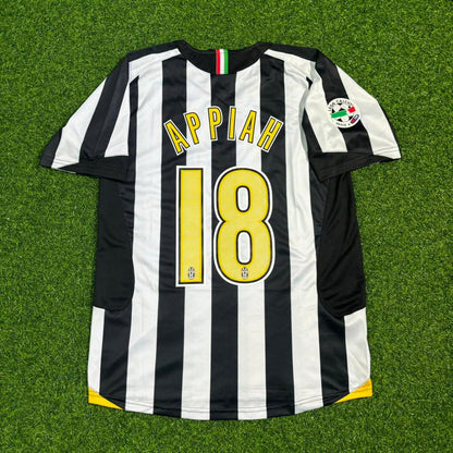 Stephen Appiah Juventus 2005-2006 Retro Football Jersey Kit