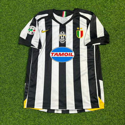 Stephen Appiah Juventus 2005-2006 Retro Football Jersey Kit
