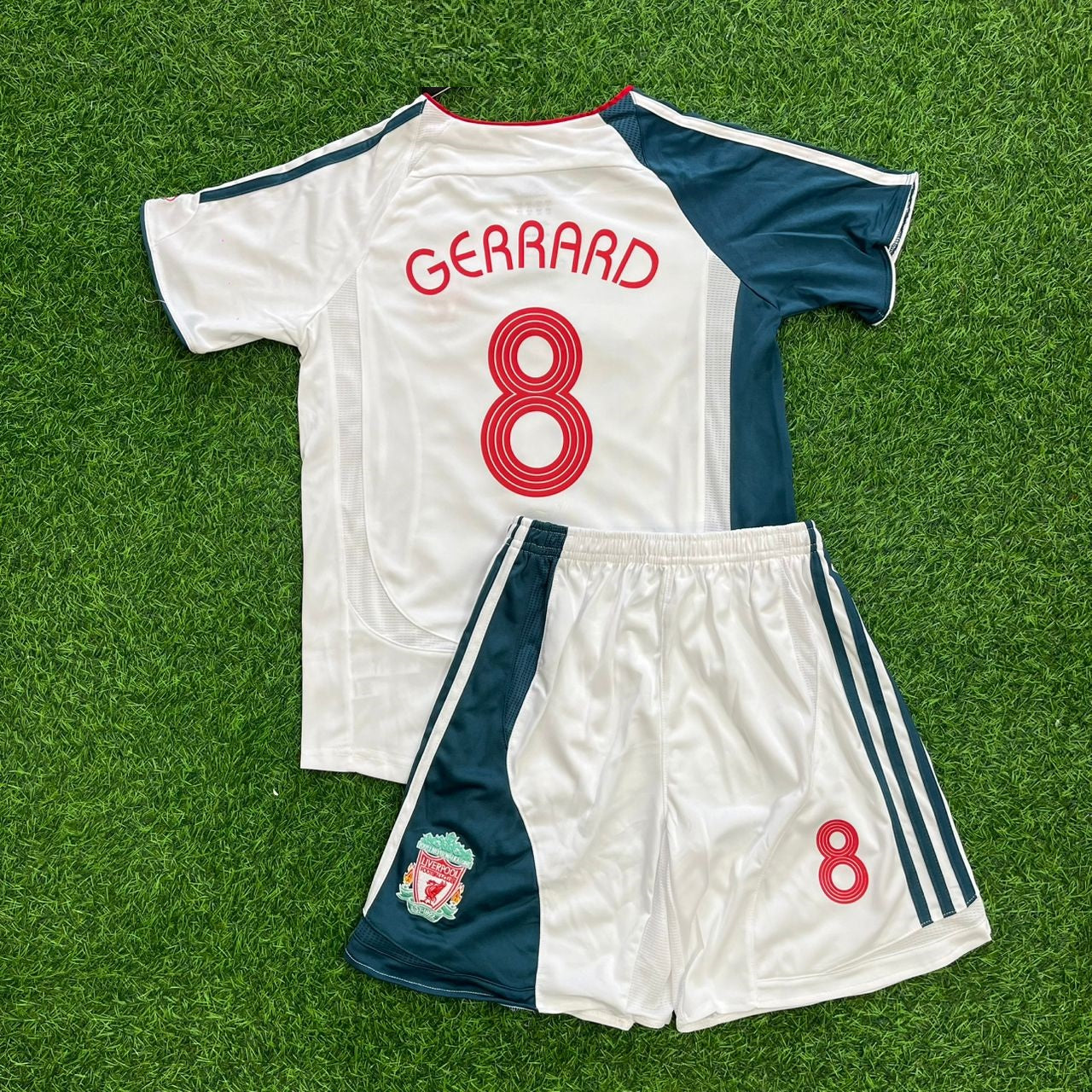 Steven Gerrard Liverpool 2006/07 White Kids Retro Football Jersey Collection