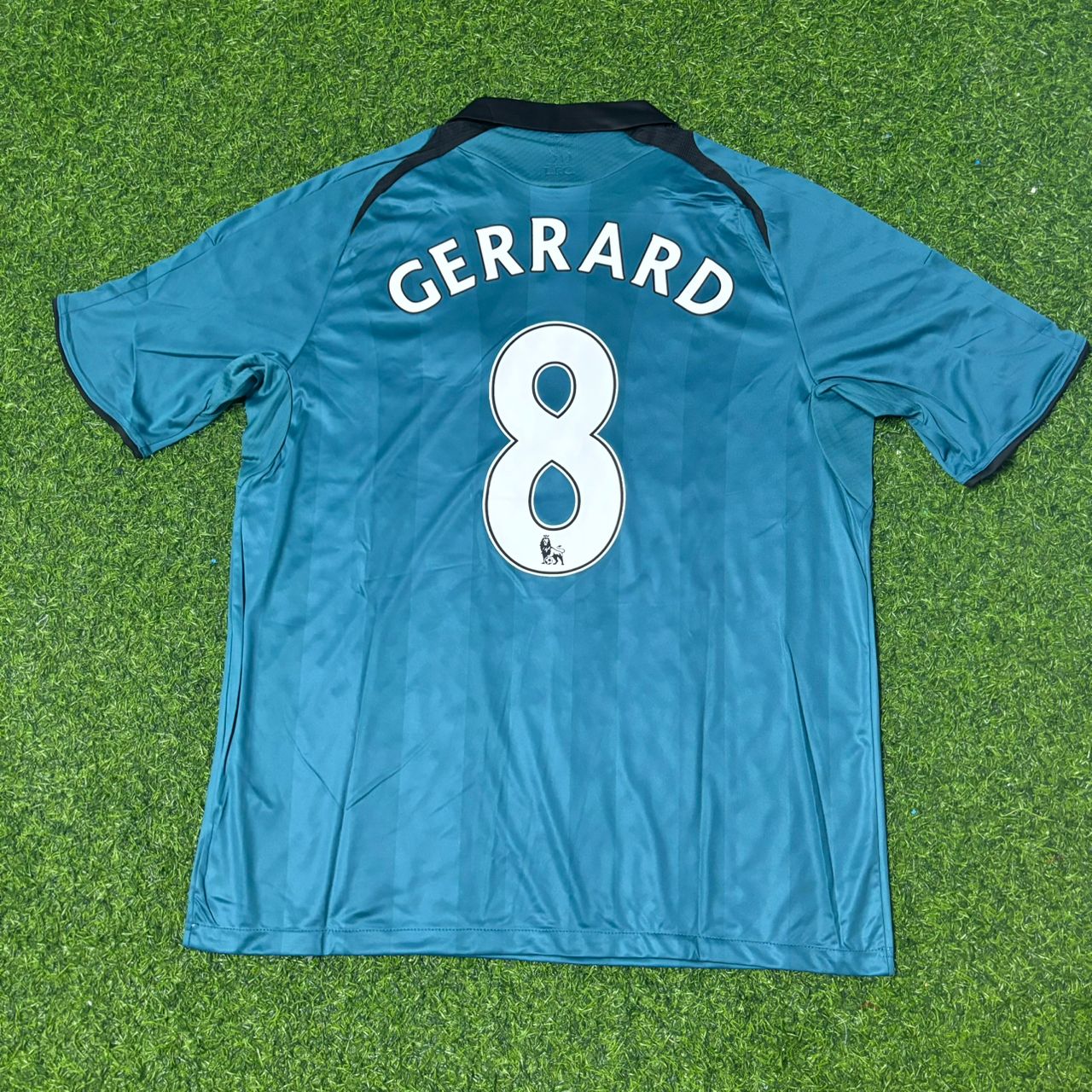 Steven Gerrard Liverpool 2008 2009 Green Retro Football Jersey Kit