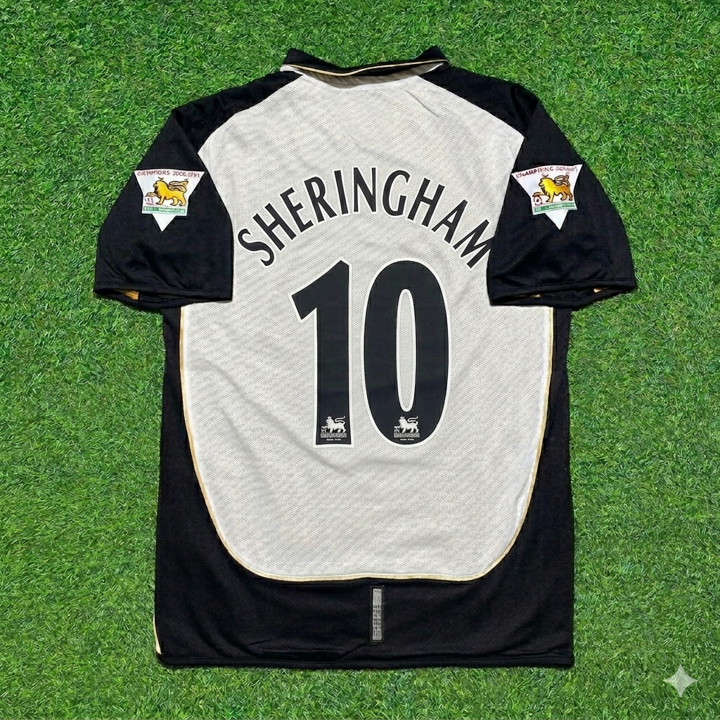 Teddy Sheringham #10 Manchester United 2001-2002 Reversible Retro Football Jersey