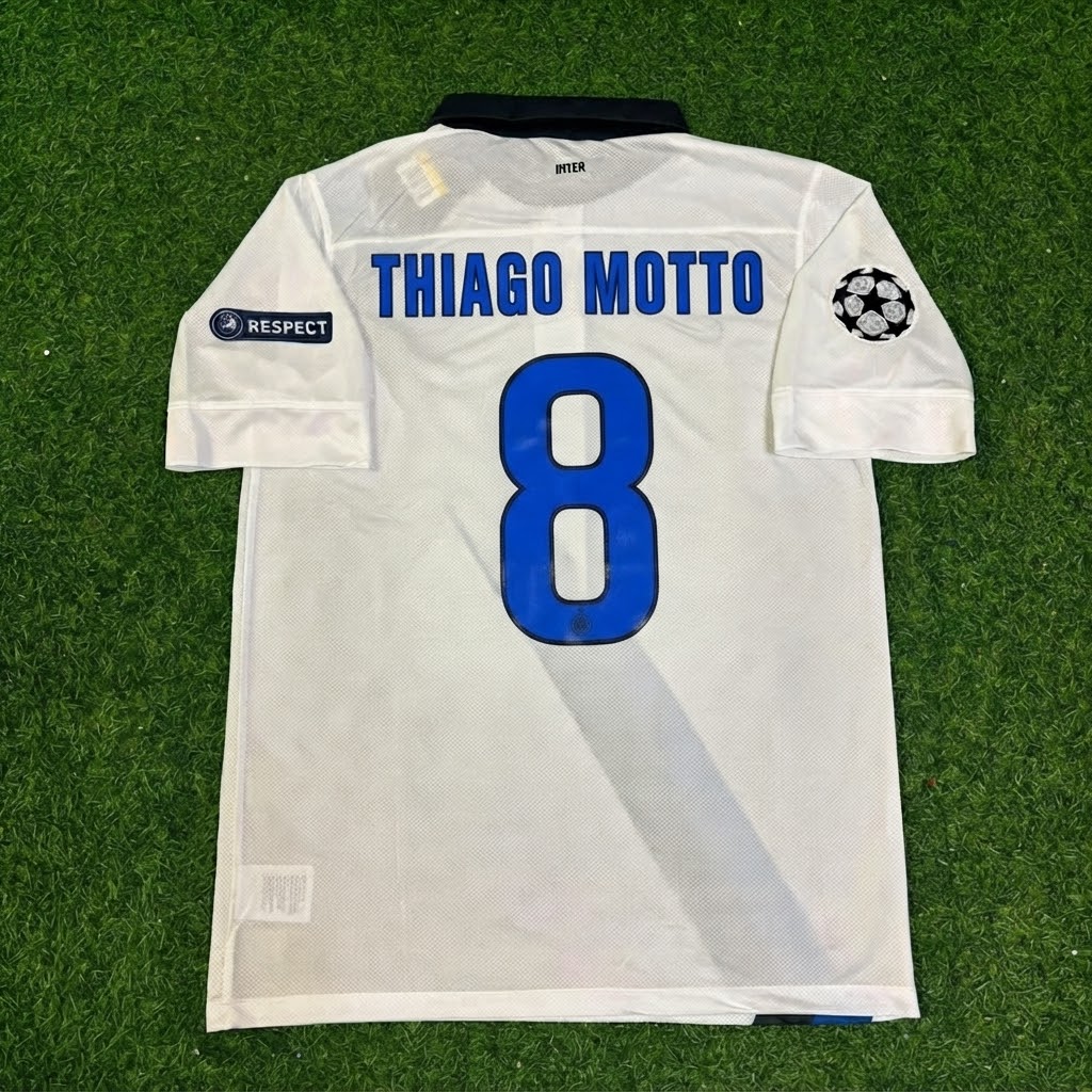 Thiago Motta #8 Inter 2011-2012 White Away Football Jersey