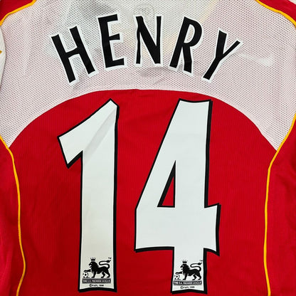 Thierry Henry Arsenal 2003 - 2005 Retro Football Jersey Kit