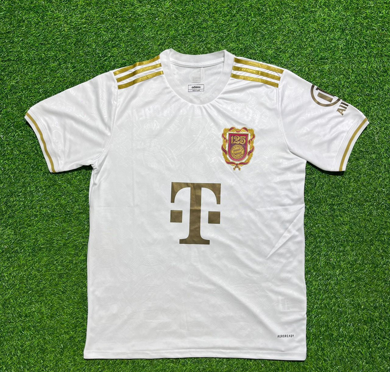 Bayern München 125 Years Anniversary Special-Edition White Football Jersey