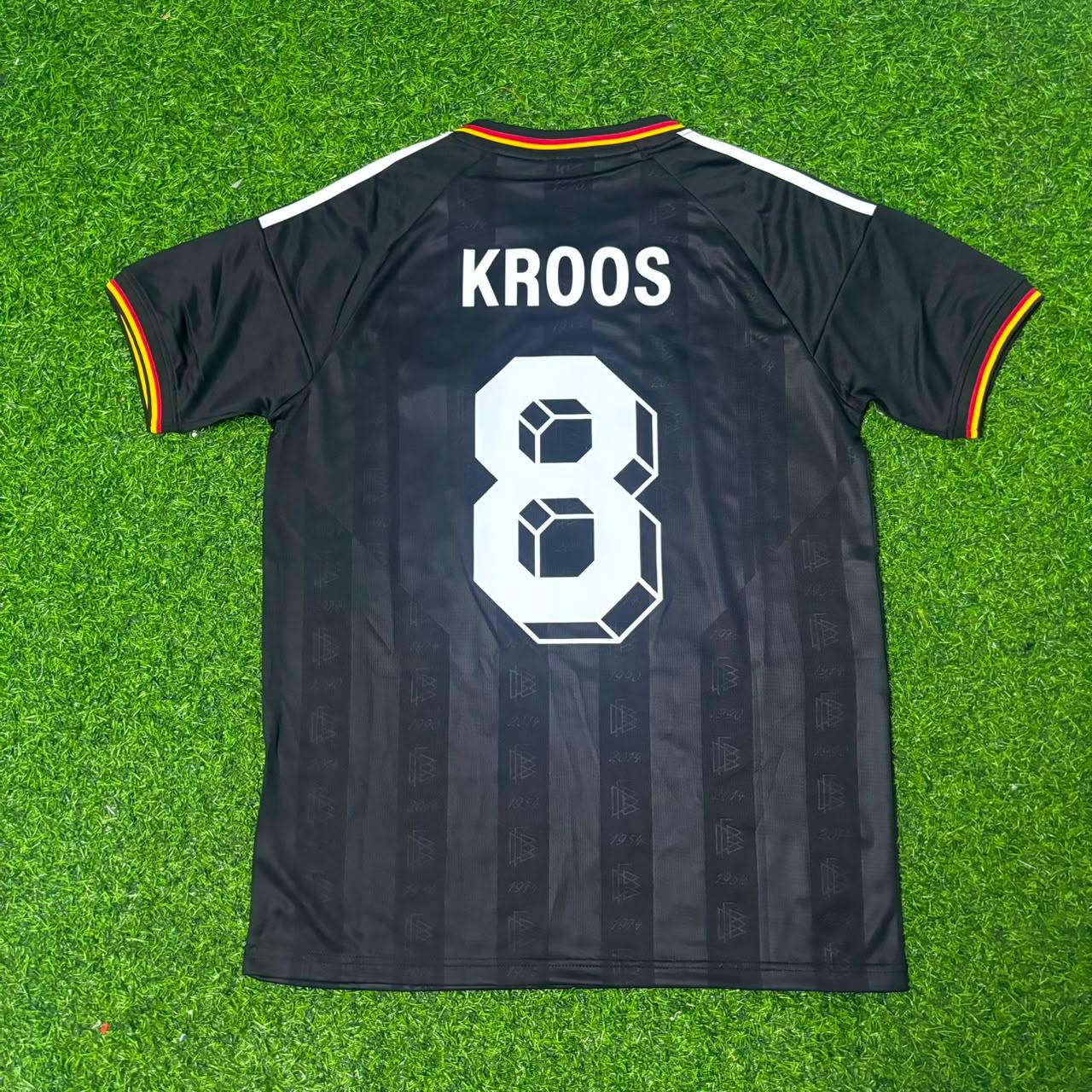 Toni Kroos 8# Germany Black Retro Vintage Football Jersey Kit