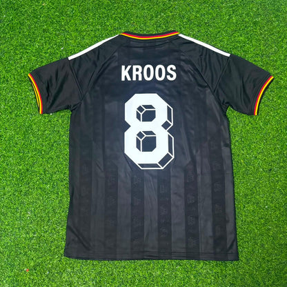 Toni Kroos 8# Germany Black Retro Vintage Football Jersey Kit