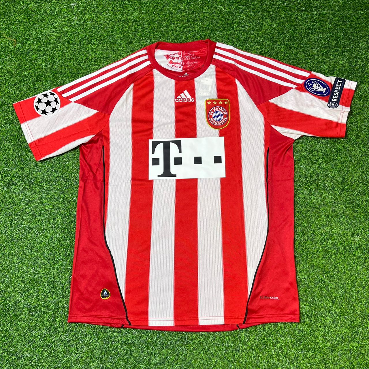 Toni Kroos Bayern Munich 2010/11 Home Football Jersey