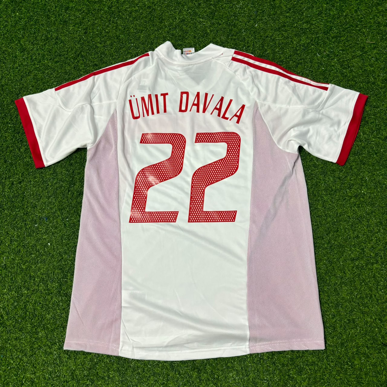 Ümit Davala Turkey Türkiye 2002 Dünya Kupası Beyaz Retro Futbol Forması Jersey
