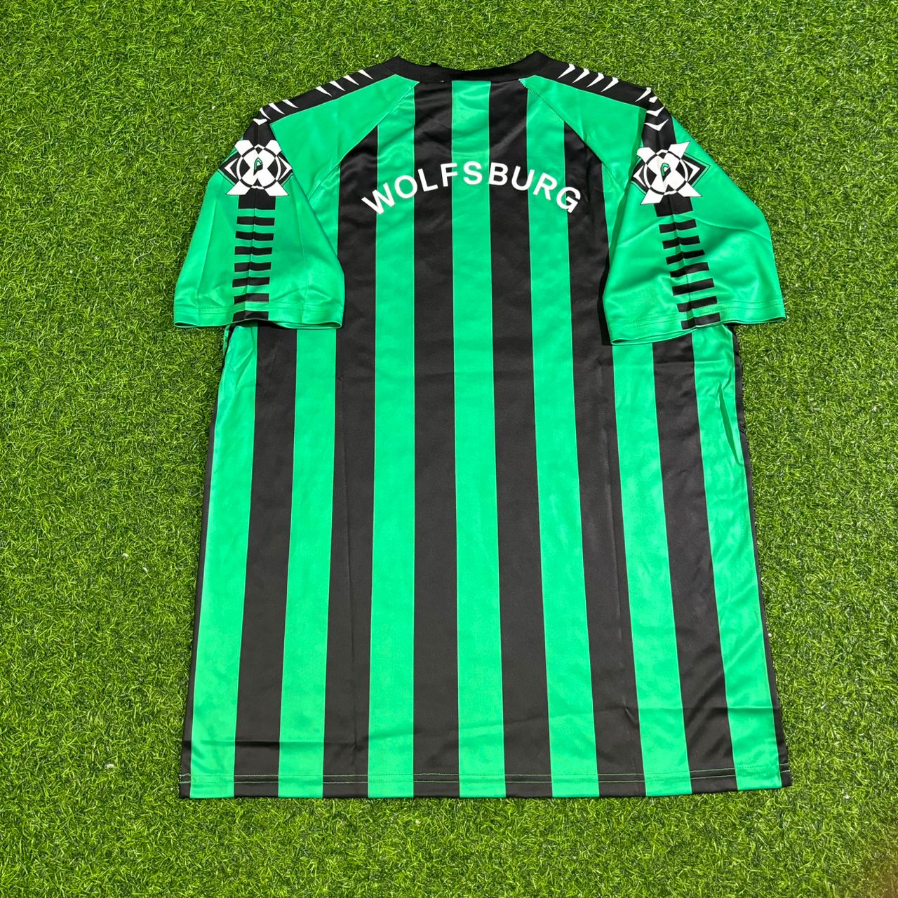 VfL Wolfsburg 1994/1995 Auswärtstrikot Retro Schwarz/Grün Jersey